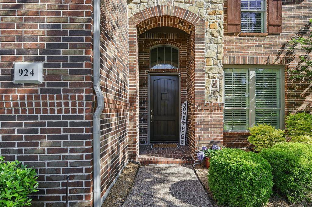 Allen, TX 75013,924 Mckamy Drive