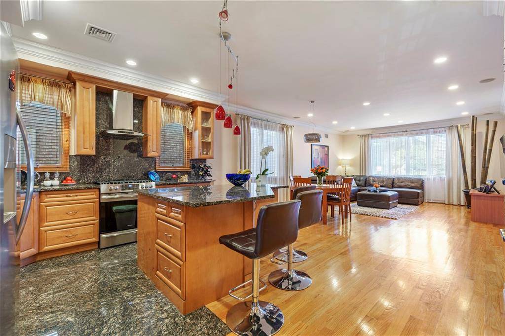 Brooklyn, NY 11204,1650 68th ST