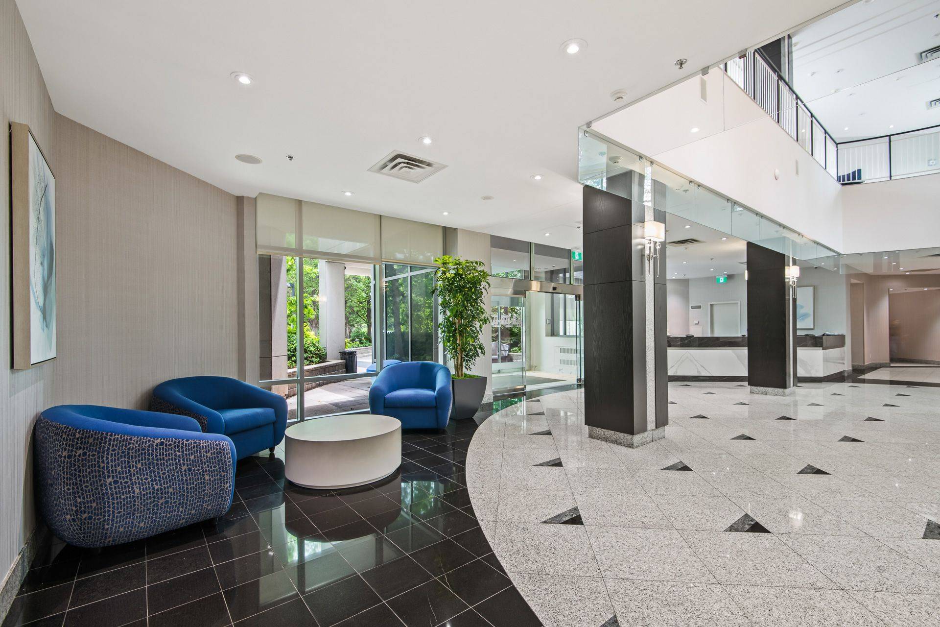 Toronto C14, ON M2N 7J6,16 Harrison Garden BLVD #1011