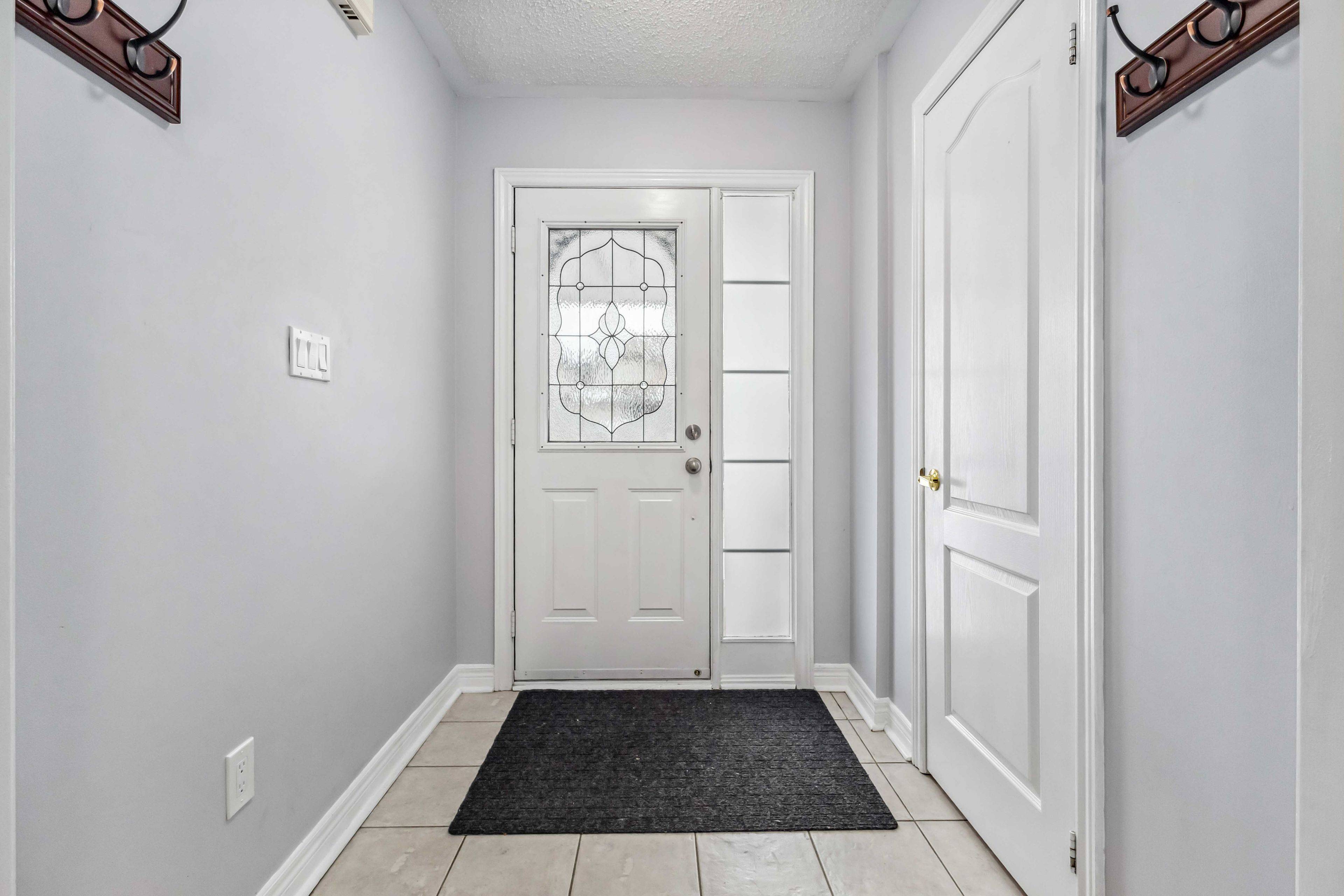 Whitby, ON L1M 1K2,68 Melody DR