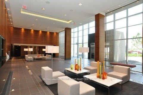 Toronto E07, ON M1S 0G4,135 Village Green SQ #2417