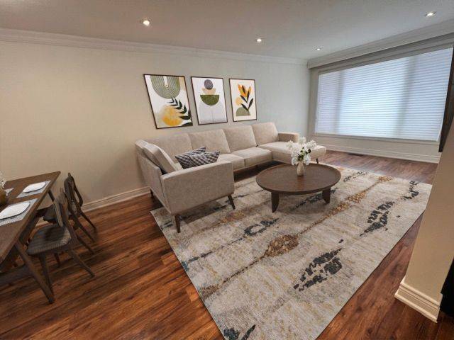 Newmarket, ON L3Y 2Y6,41 Longford DR #Main