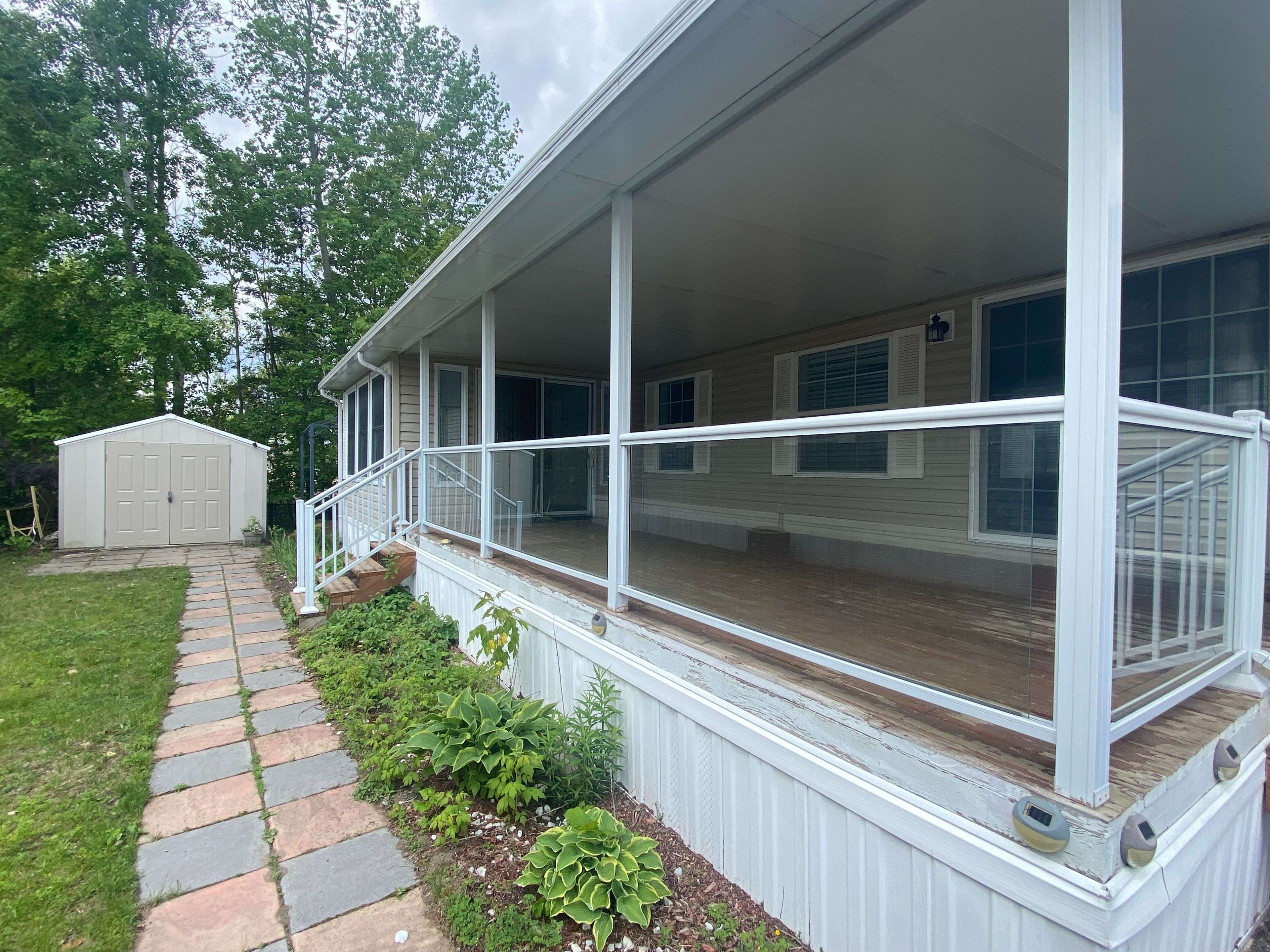 Wasaga Beach, ON L9Z 1K7,96 Georgian Glen DR