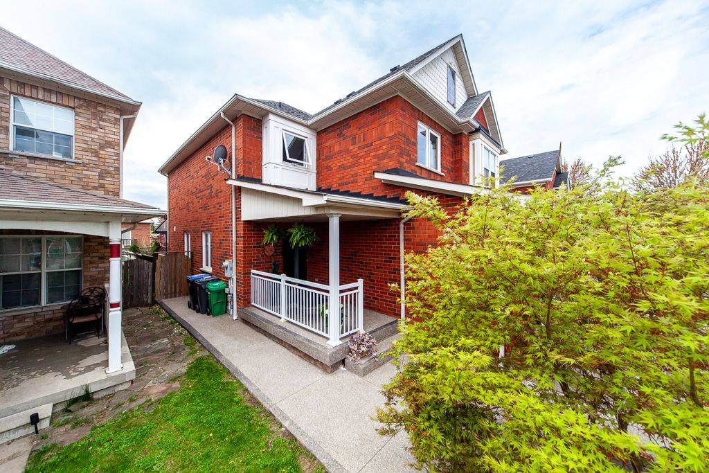 Mississauga, ON L5W 1B8,6936 Buttle Station PL