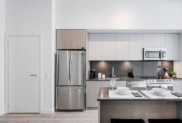 Oakville, ON L6L 3C1,133 Bronte RD #B0701