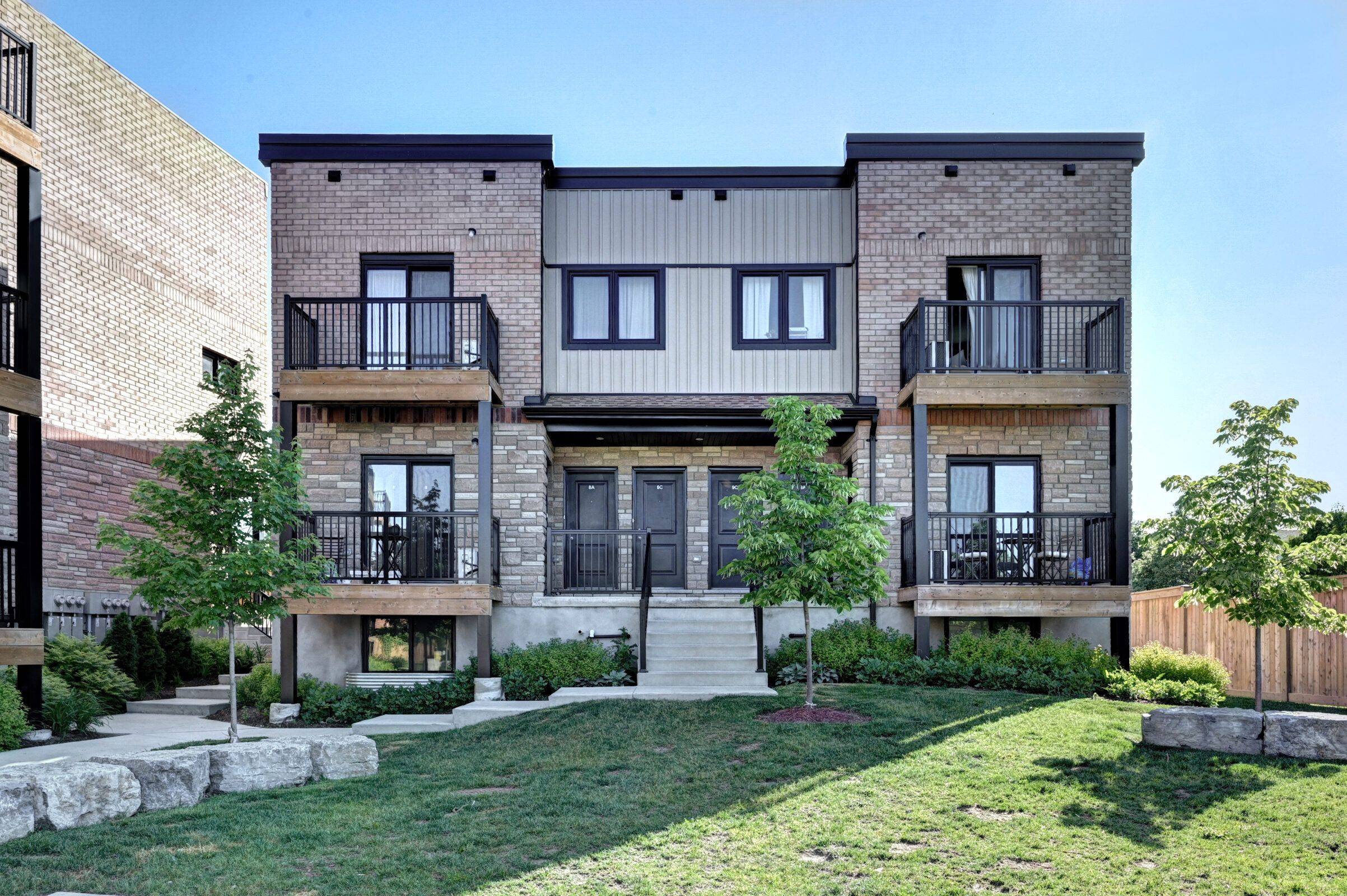 164 Heiman ST #8A, Kitchener, ON N2M 0B8