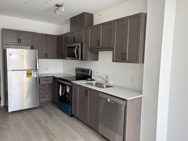 Hamilton, ON L0R 1P0,1936 Rymal RD E #516