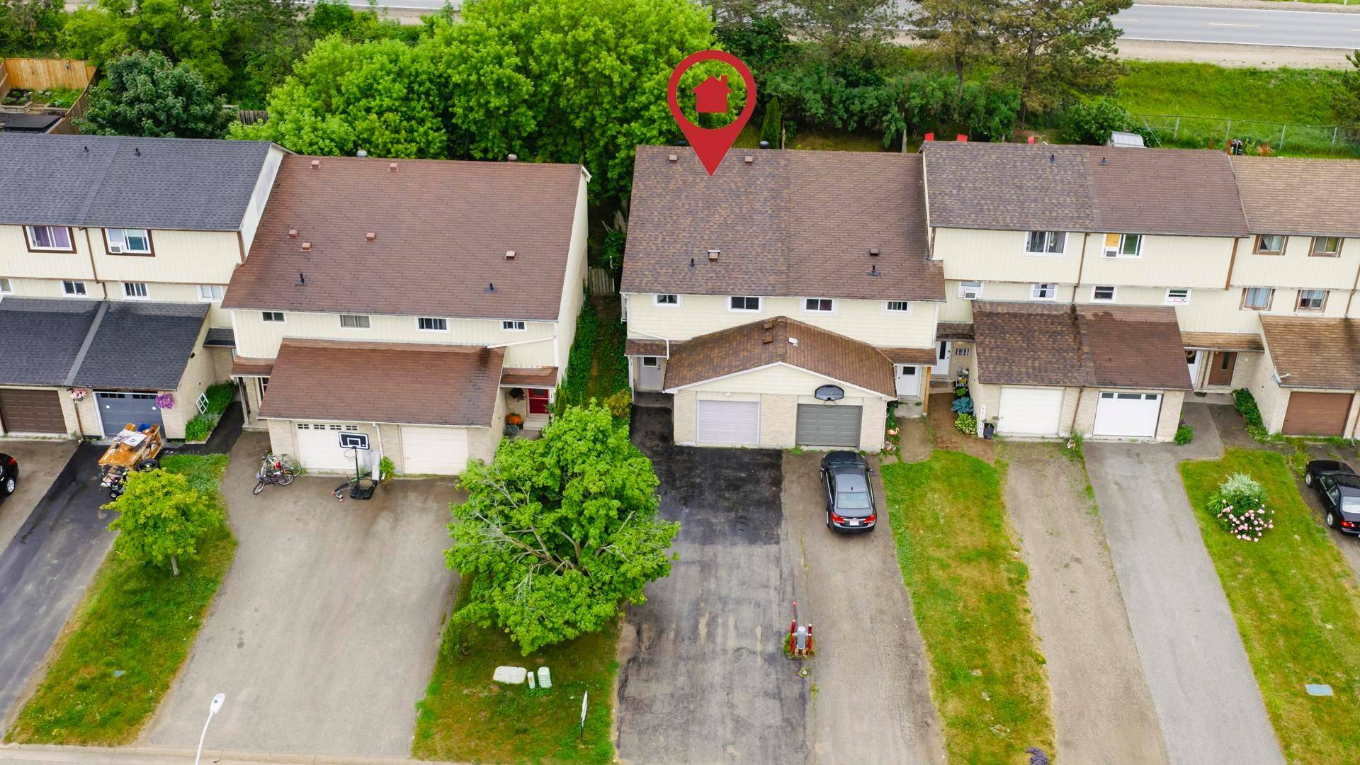 Kincardine, ON N2Z 1S1,652 Hunter ST