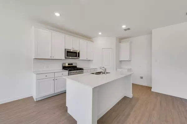 Azle, TX 76020,228 Macadamia Drive