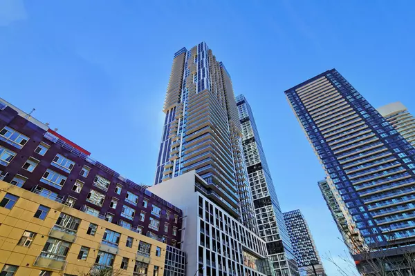 Toronto C08, ON M5B 0C3,251 Jarvis ST #1131