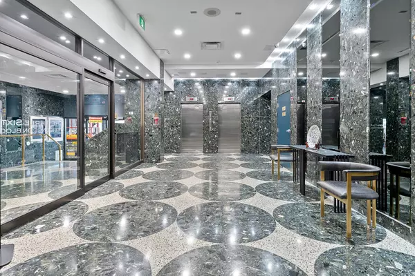 Toronto C09, ON M4W 3M3,360 Bloor ST E #1107