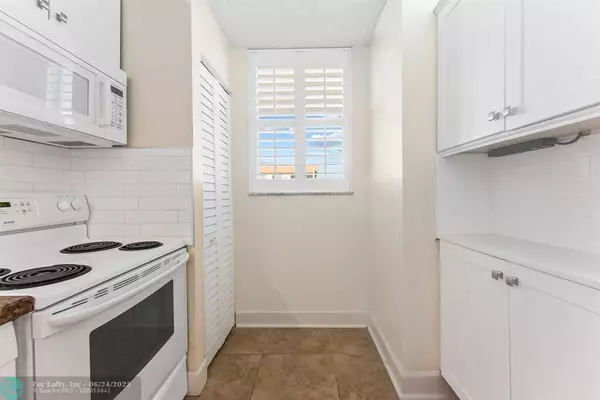 Fort Lauderdale, FL 33308,5300 NE 24th Ter #423C