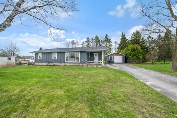 11 Albert ST E, Springwater, ON L0L 1V0