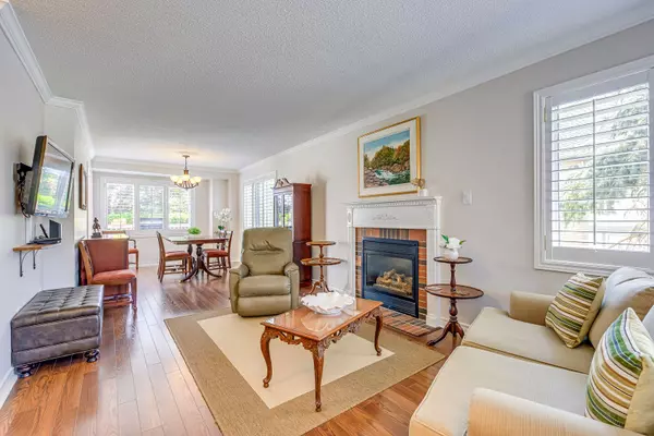 Mississauga, ON L5M 6C4,5658 Glen Erin DR #25