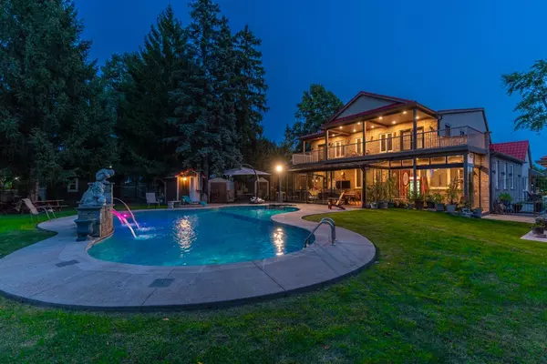 Niagara Falls, ON L2J 1B5,6949 Thorold Stone RD