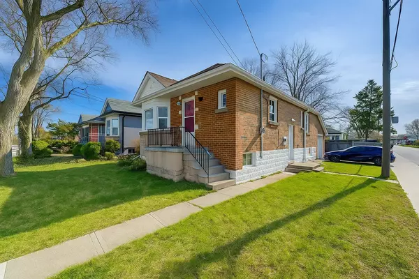 17 West 3rd ST, Hamilton, ON L9C 3J5