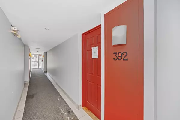 Meadowlands - Crestview And Area, ON K2G 1E4,392 Garden Glen Private #67
