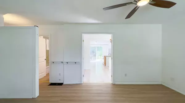 Lambton Shores, ON N0M 2L0,10148 PORT FRANKS ESTATES DR N