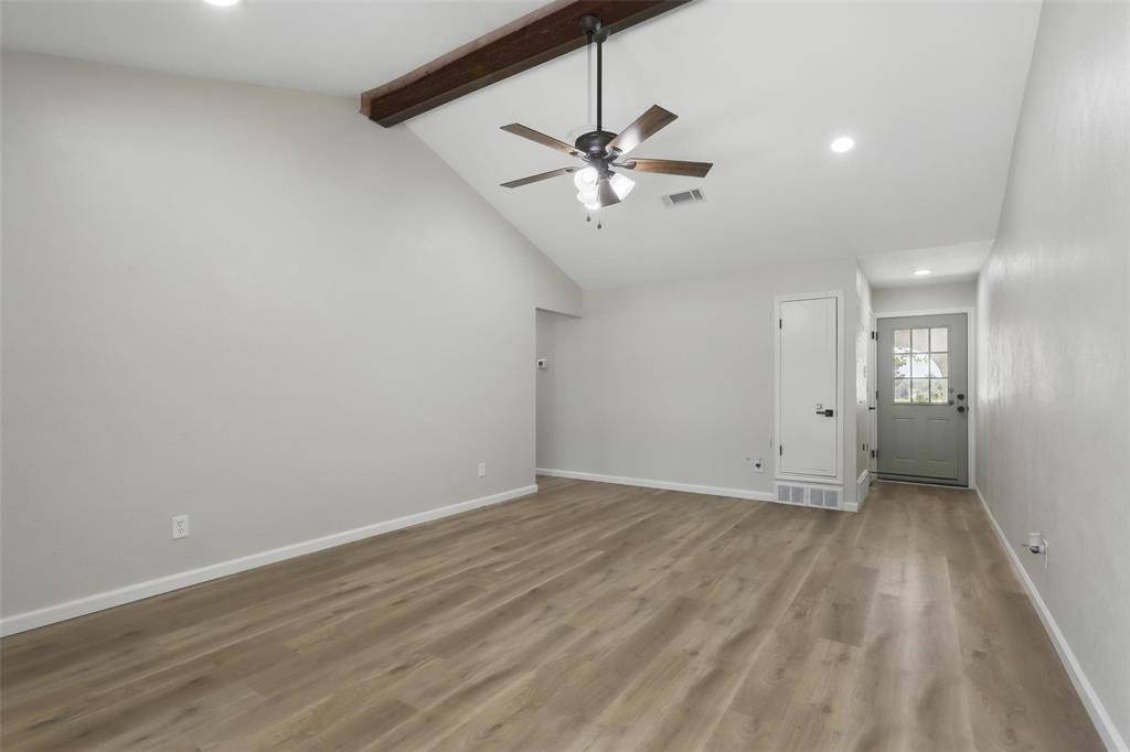 Alvarado, TX 76009,3933 Oakview Circle