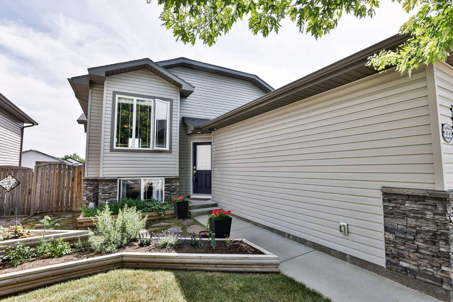 Lethbridge, AB T1K 8C5,222 Rivermill MNR W
