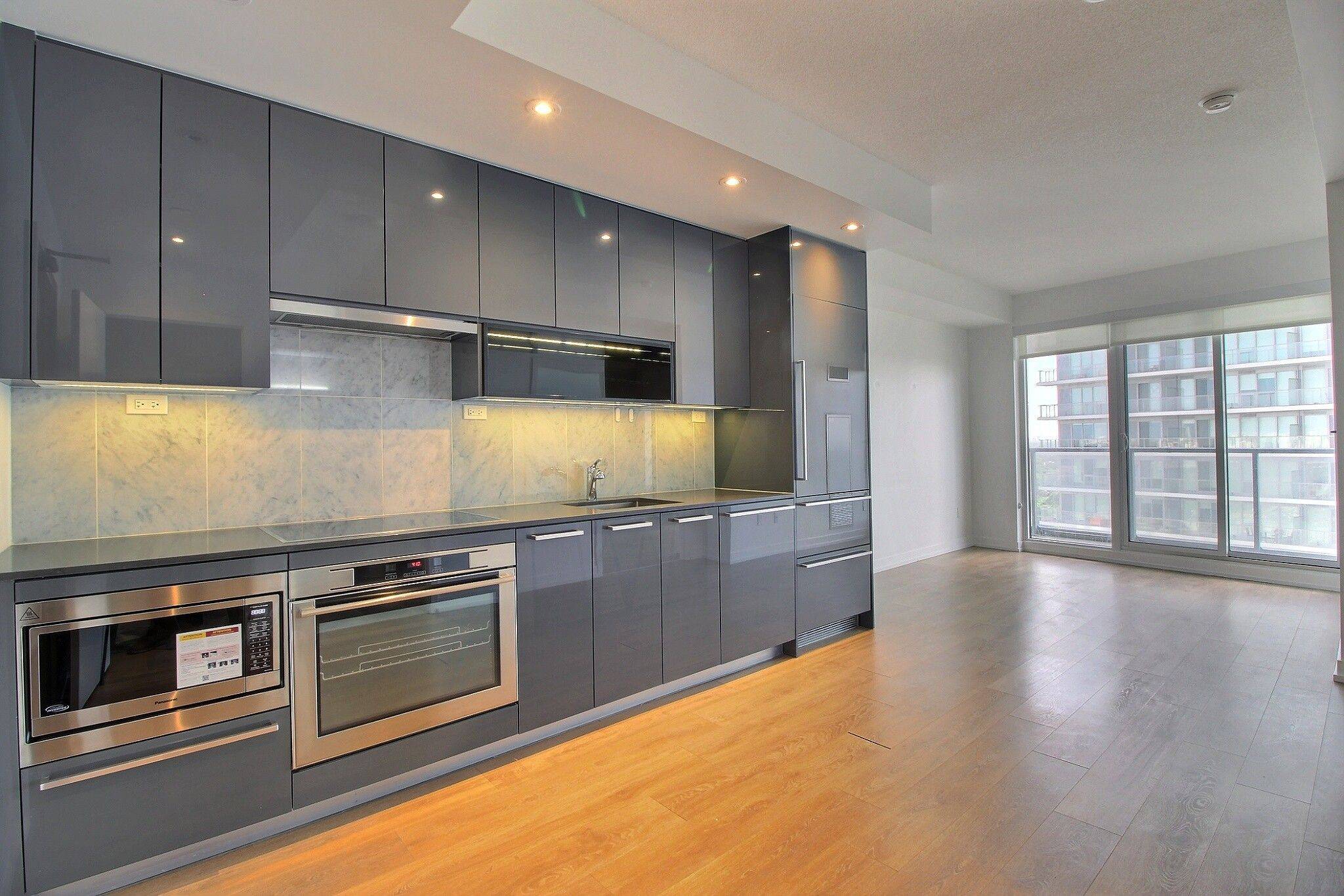 Toronto C15, ON M2K 0E4,117 McMahon DR #2905