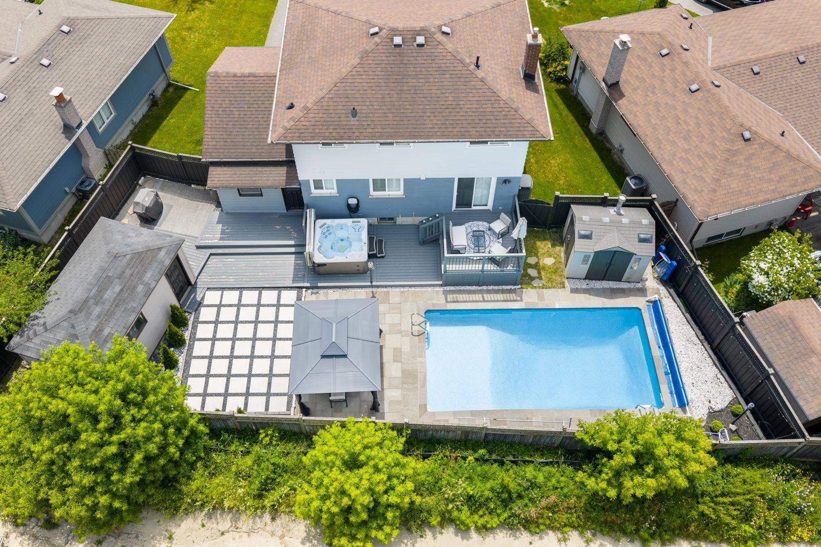 58 Oriole CT, Oshawa, ON L1H 6Y5