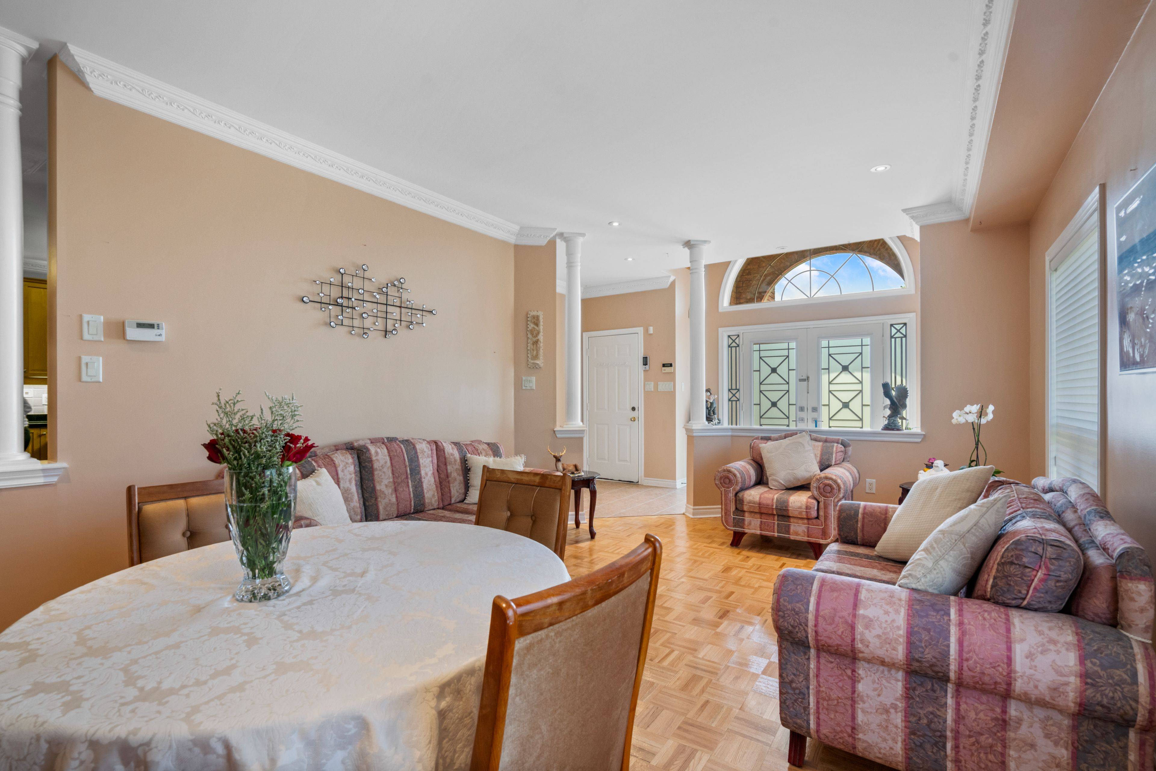 Toronto E05, ON M1W 4B3,29 Candlebrook CRES