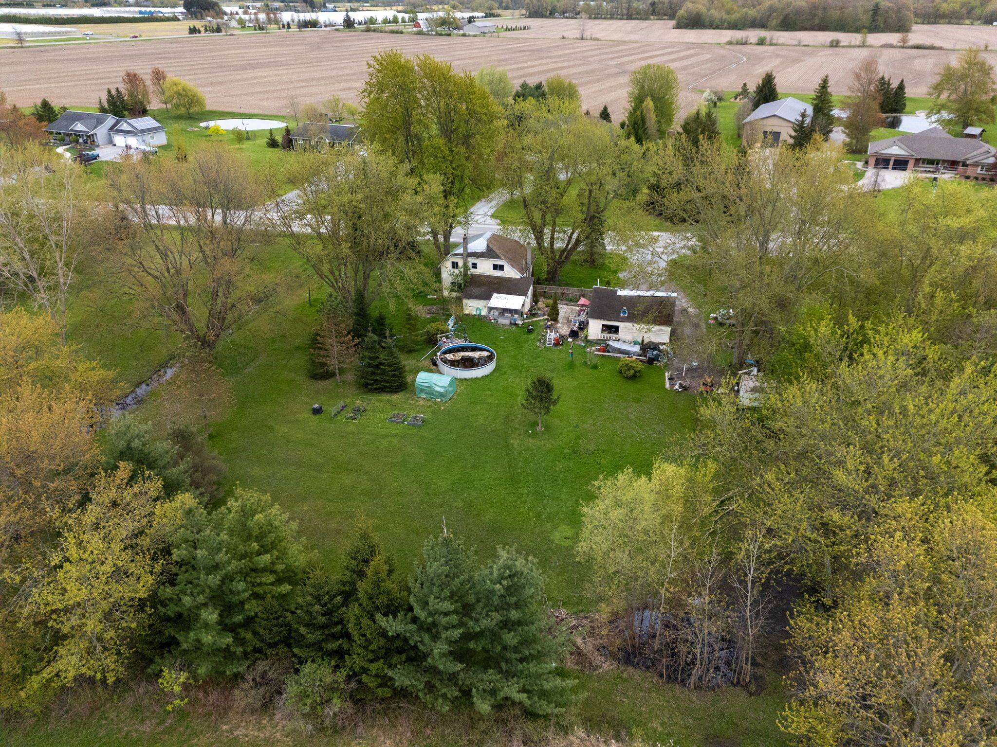 West Lincoln, ON L0S 1C0,3507 Canboro RD