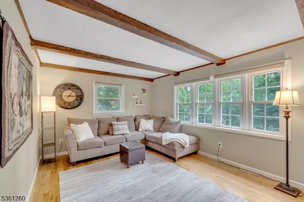 Ringwood Boro, NJ 07456,24 Oakwood Dr