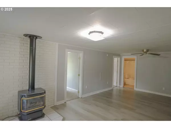 Coquille, OR 97423,58798 FAIRVIEW RD