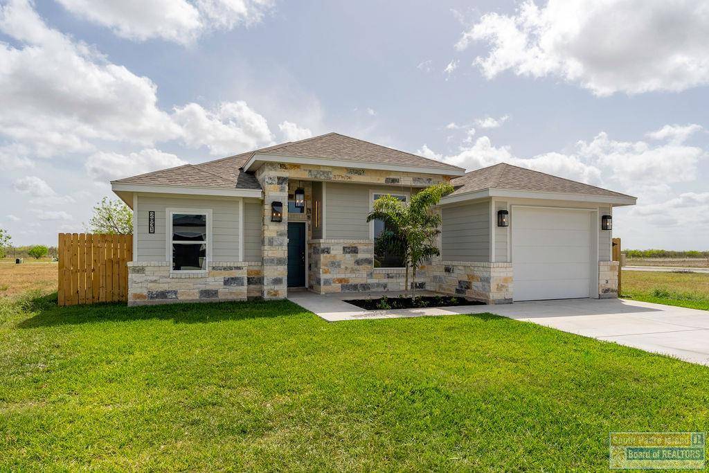 2831 Juan Castillo Ave., Port Isabel, TX 78578