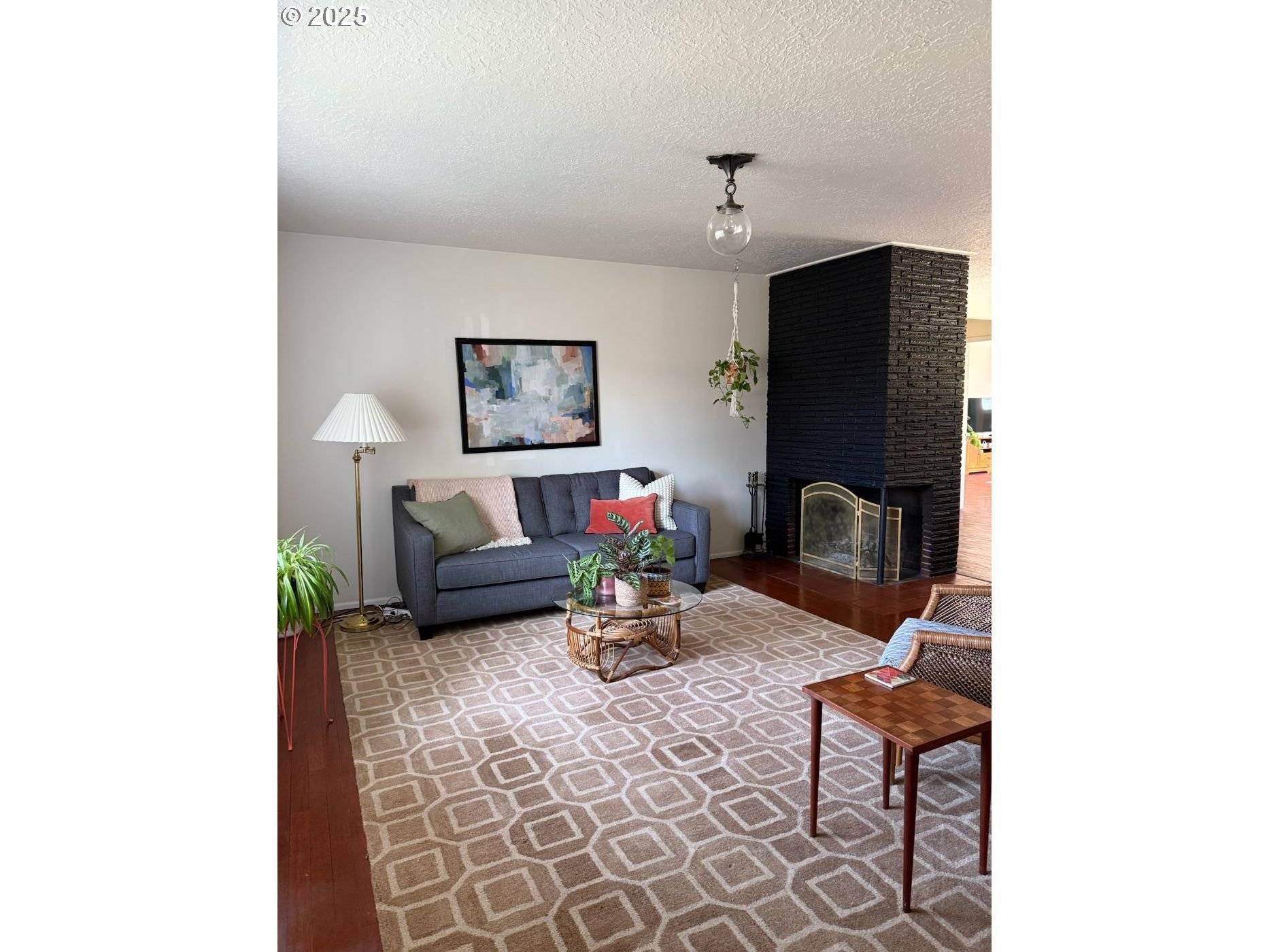 Portland, OR 97233,16646 SE ANKENY ST