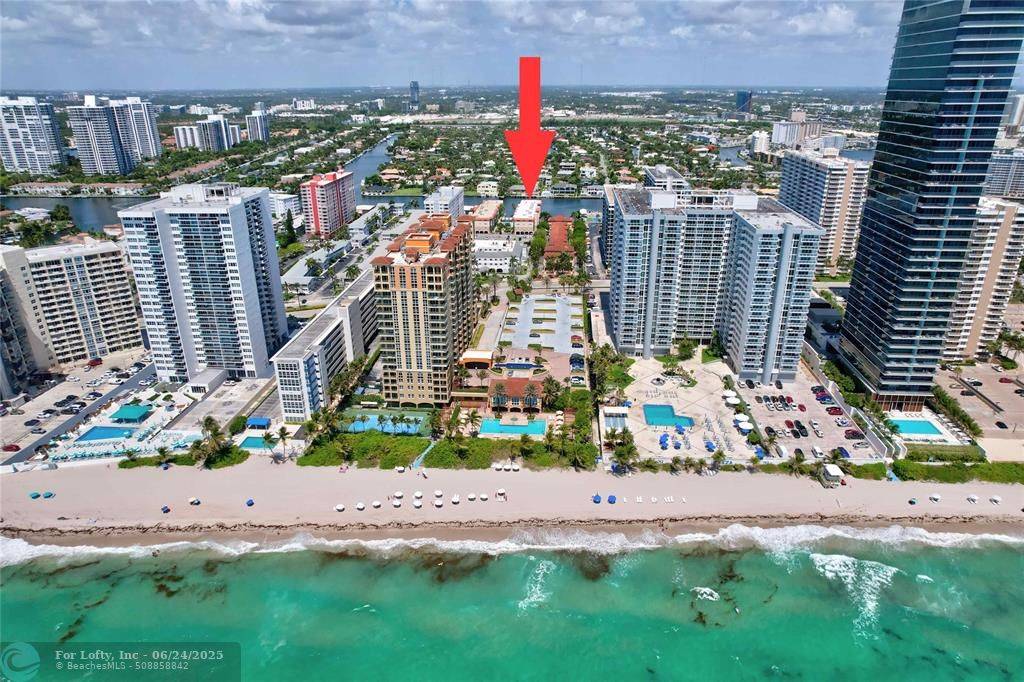 Hallandale Beach, FL 33009,2081 S Ocean Dr  #405