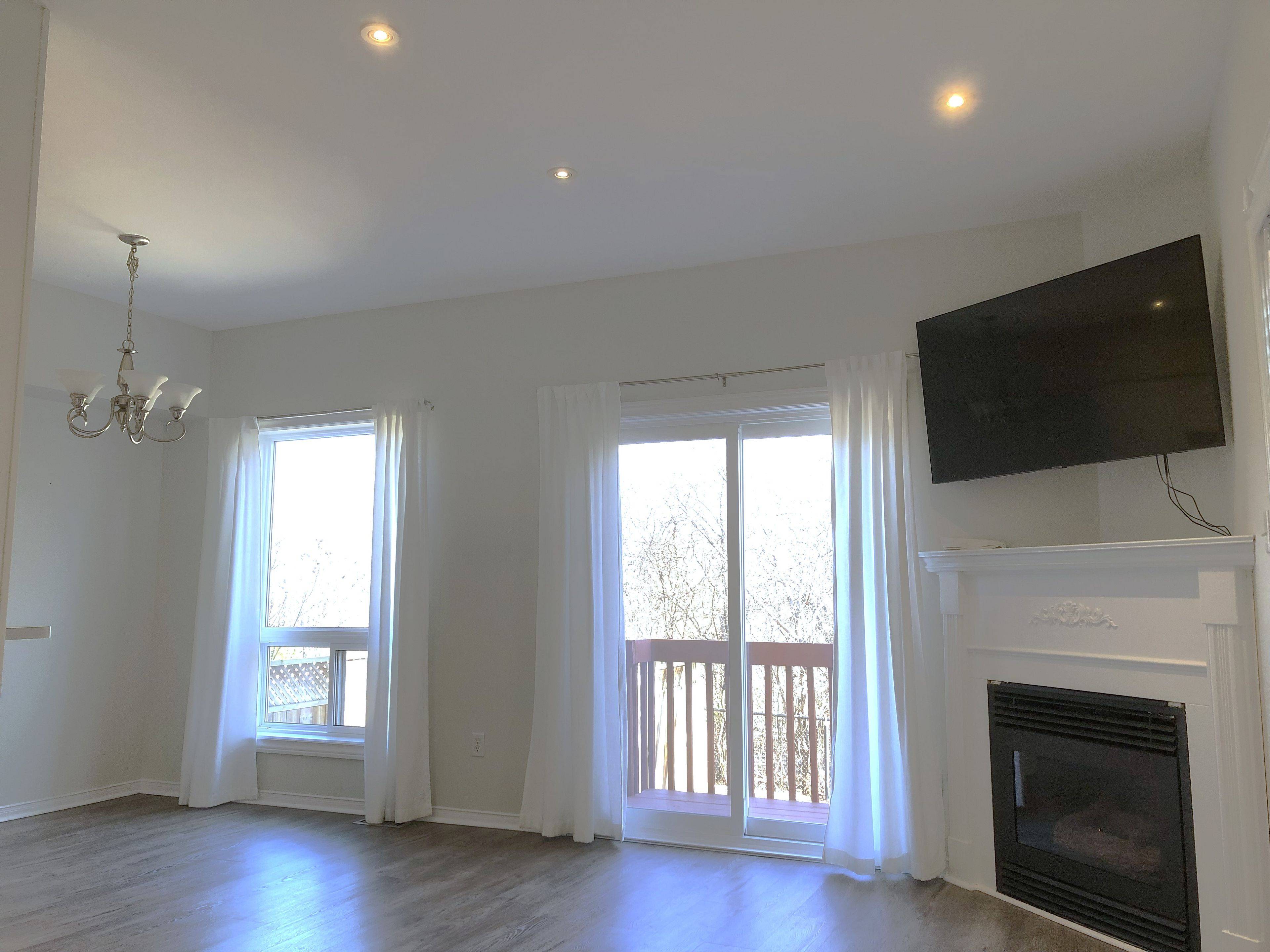 Oakville, ON L6H 6K2,2355 Dalebrook DR