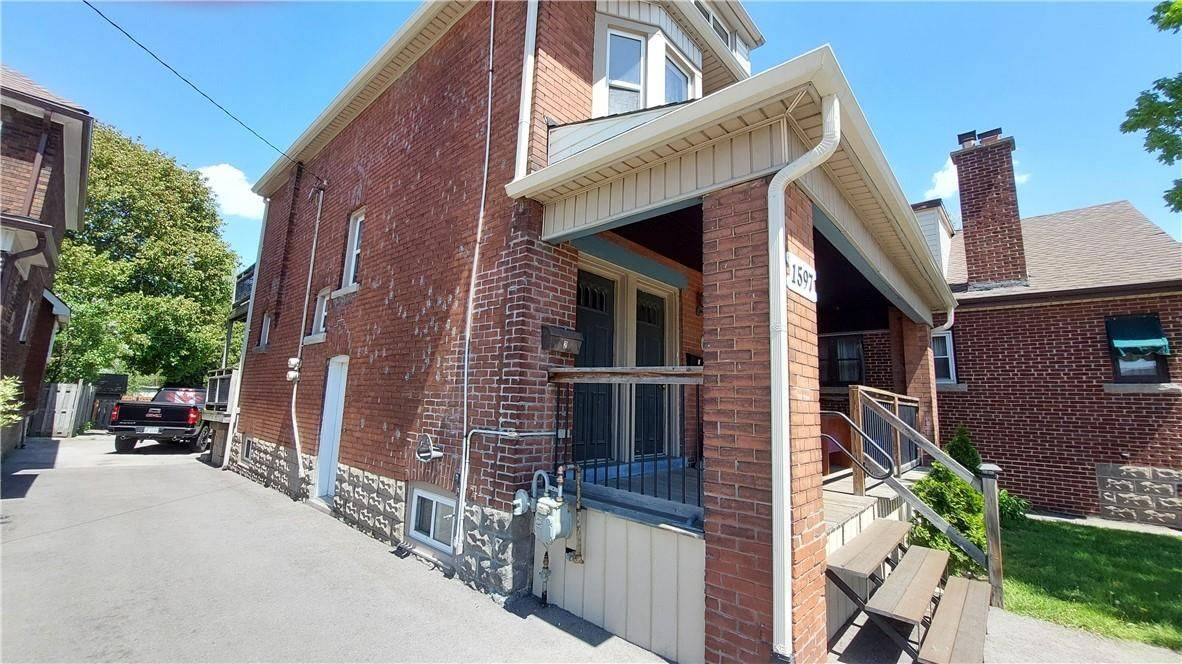 Hamilton, ON L8K 1T5,1597 King ST E