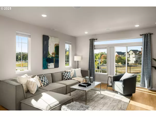 Hillsboro, OR 97123,3366 SE HAMMOCK LN