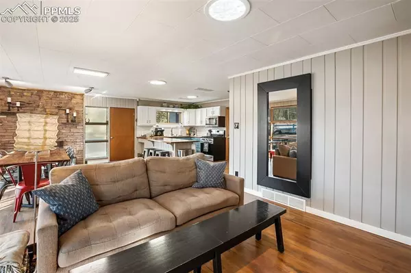 Woodland Park, CO 80863,315 N Highway 67