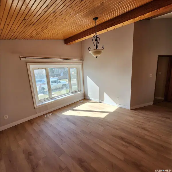 Saskatoon, SK S7M 2V2,714-716 Weldon AVENUE