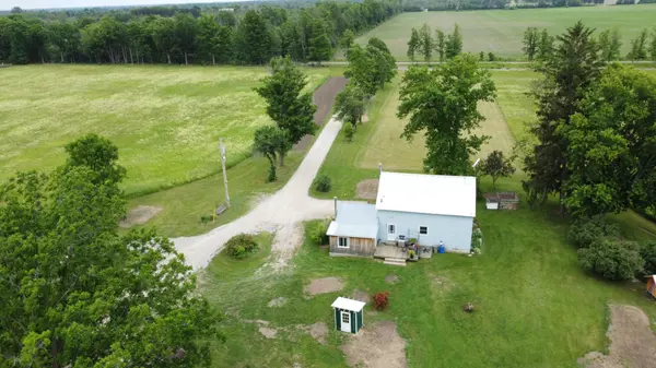 Rideau Lakes, ON K7A 4S5,806 Townline RD