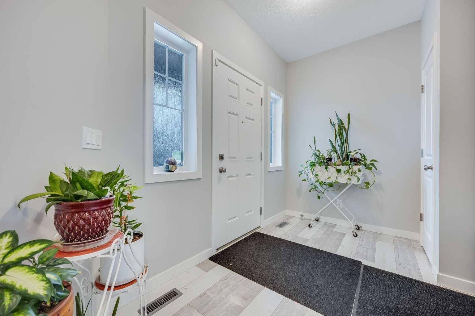 Crossfield, AB T0M 0S0,137 Amery CRES