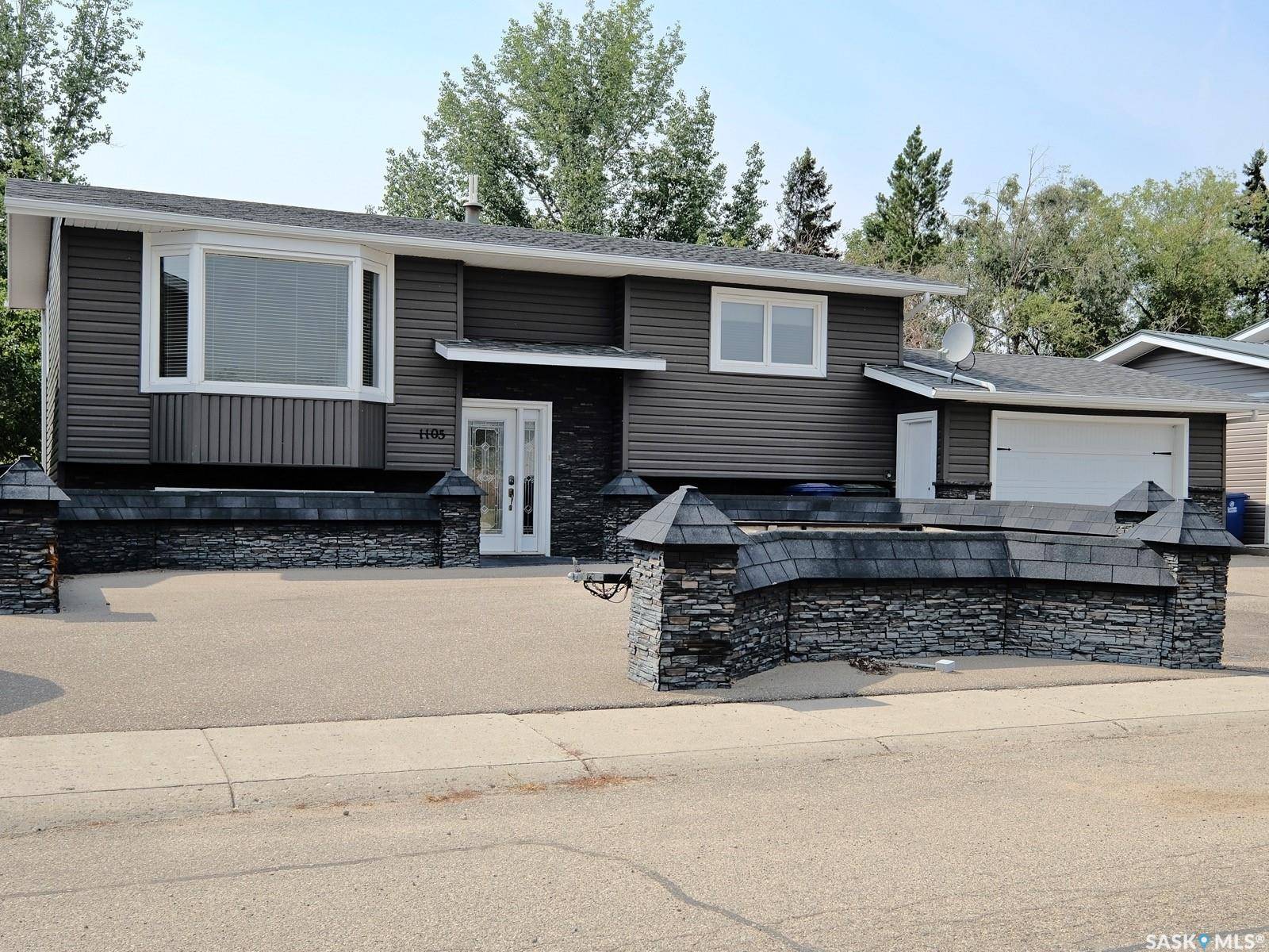 Rosetown, SK S0L 2V0,1105 6th STREET E
