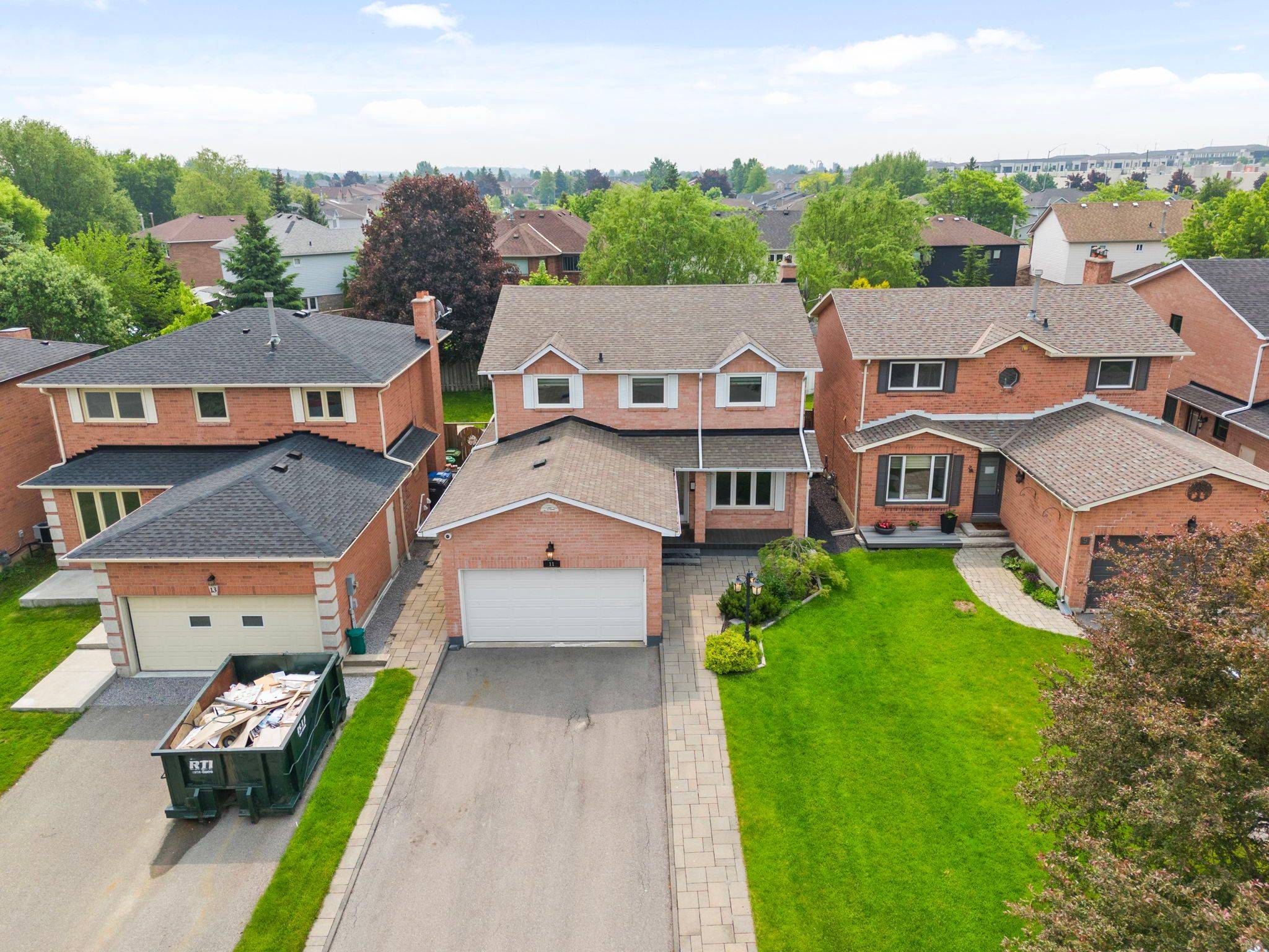 Caledon, ON L7E 1P6,11 Fountainbridge DR