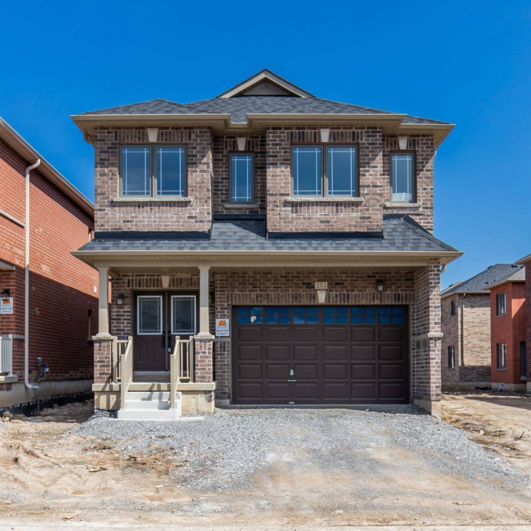 251 Palace ST, Thorold, ON L2V 0N3