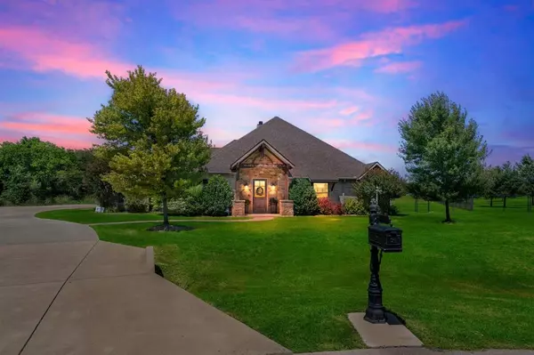 Waxahachie, TX 75167,210 Walker Court N