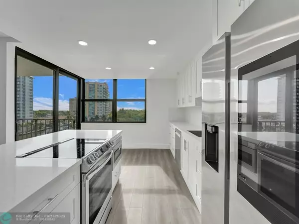 Fort Lauderdale, FL 33304,936 Intracoastal Dr #7E