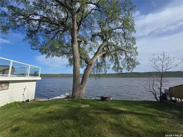Crooked Lake, SK S0G 2B0,82 Elk ROAD