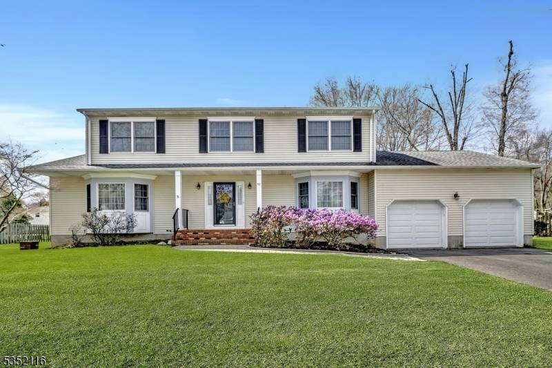 52 Marshall Rd, Hillsborough Twp., NJ 08844