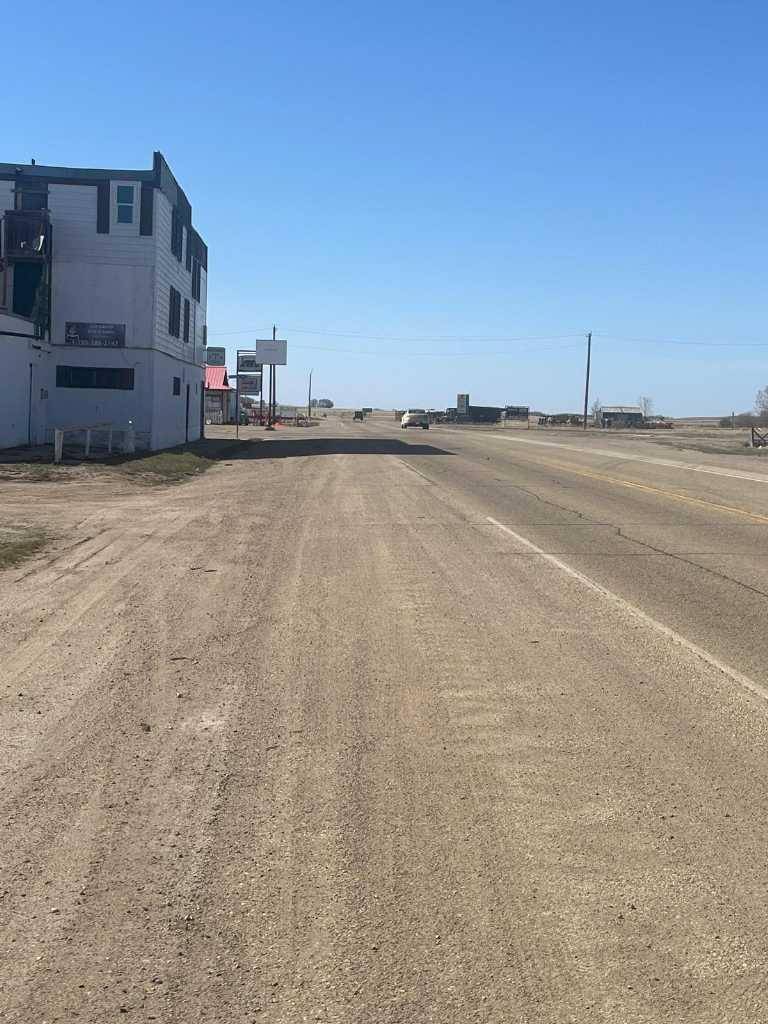 Lougheed, AB T0B 2V0,4917 51 AVE