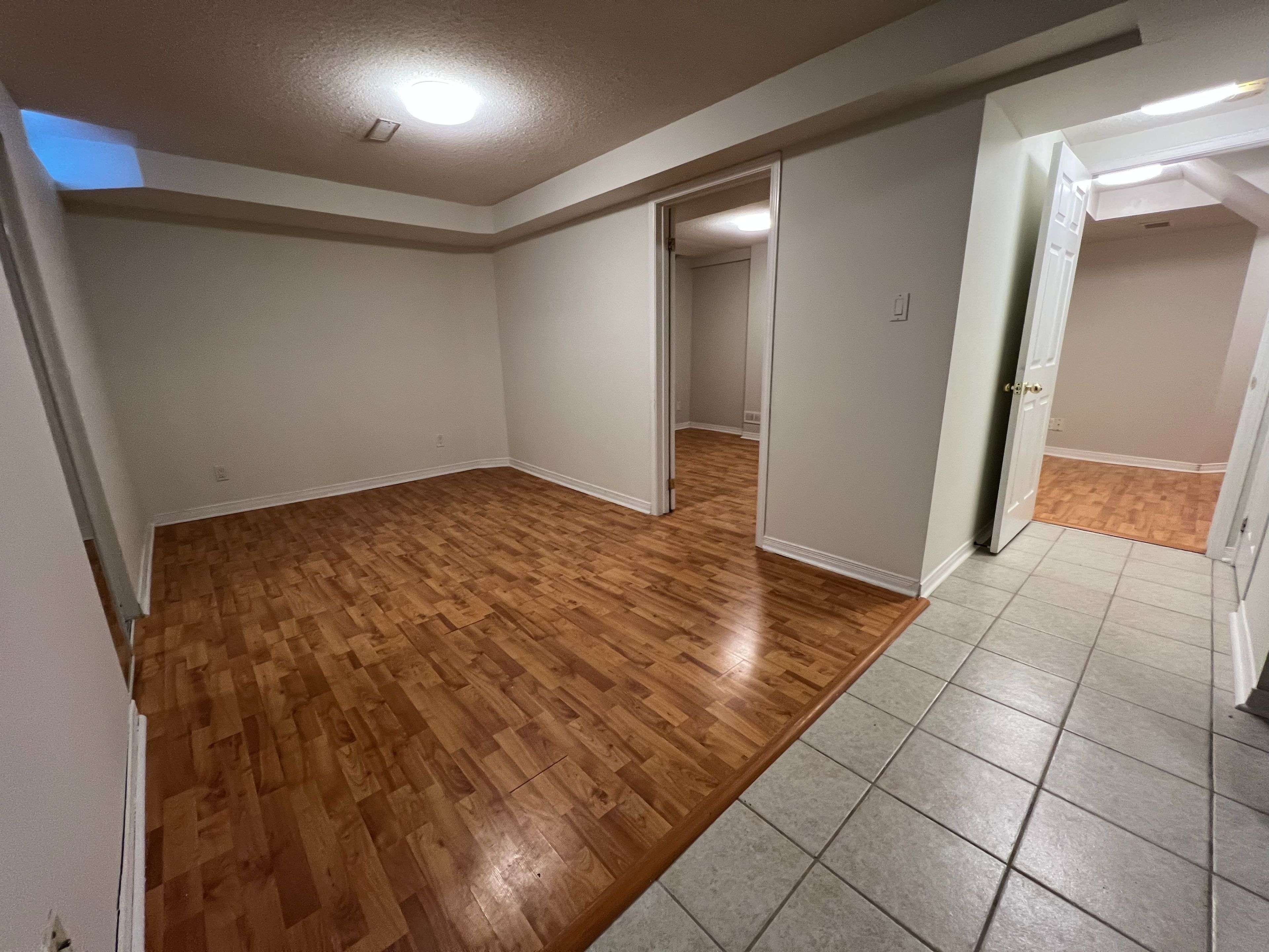Toronto E11, ON M1X 1X1,13 Grosbeak CRES #Basement