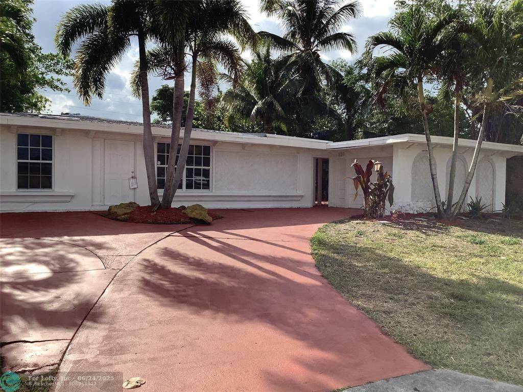 Port St Lucie, FL 34983,815 SE Airoso Blvd